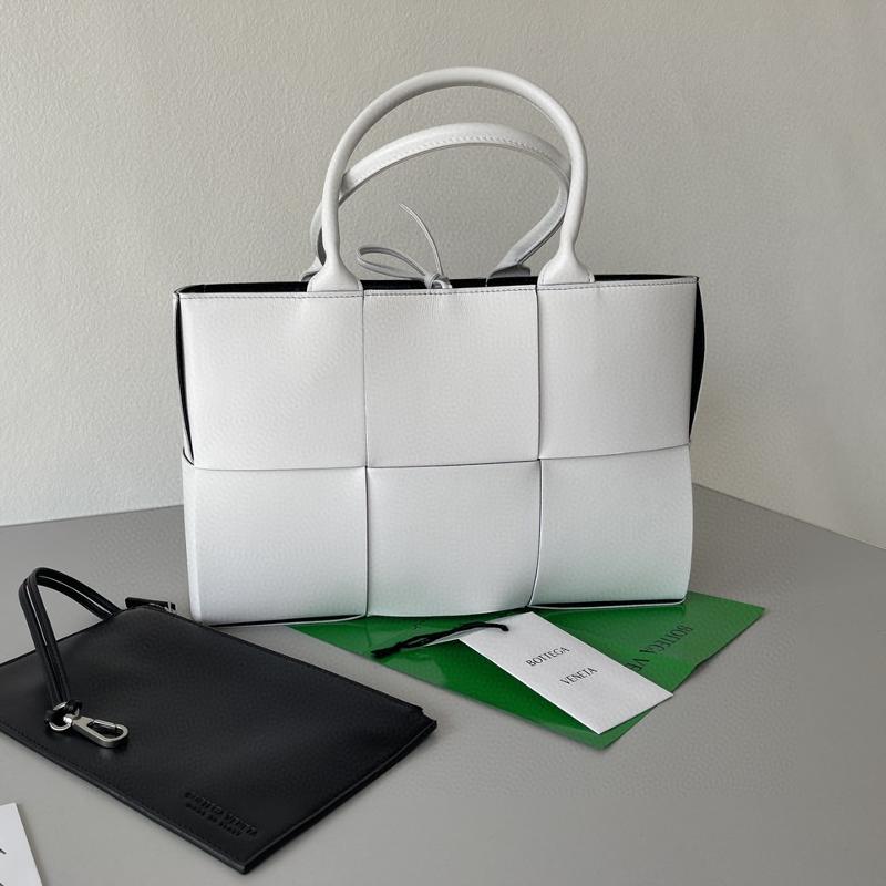 Bottega Veneta Handbags 652867 Plain White Collar Black
